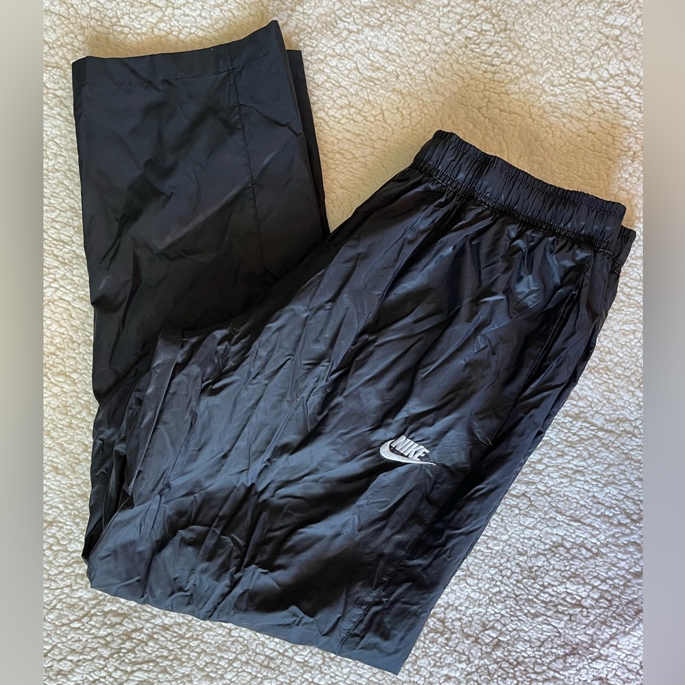 NIKE Men’s Wind Pants LARGE NWT